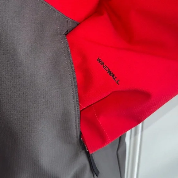 The North Face Apex Elevation Jacket
Boys - Picture 6 of 8